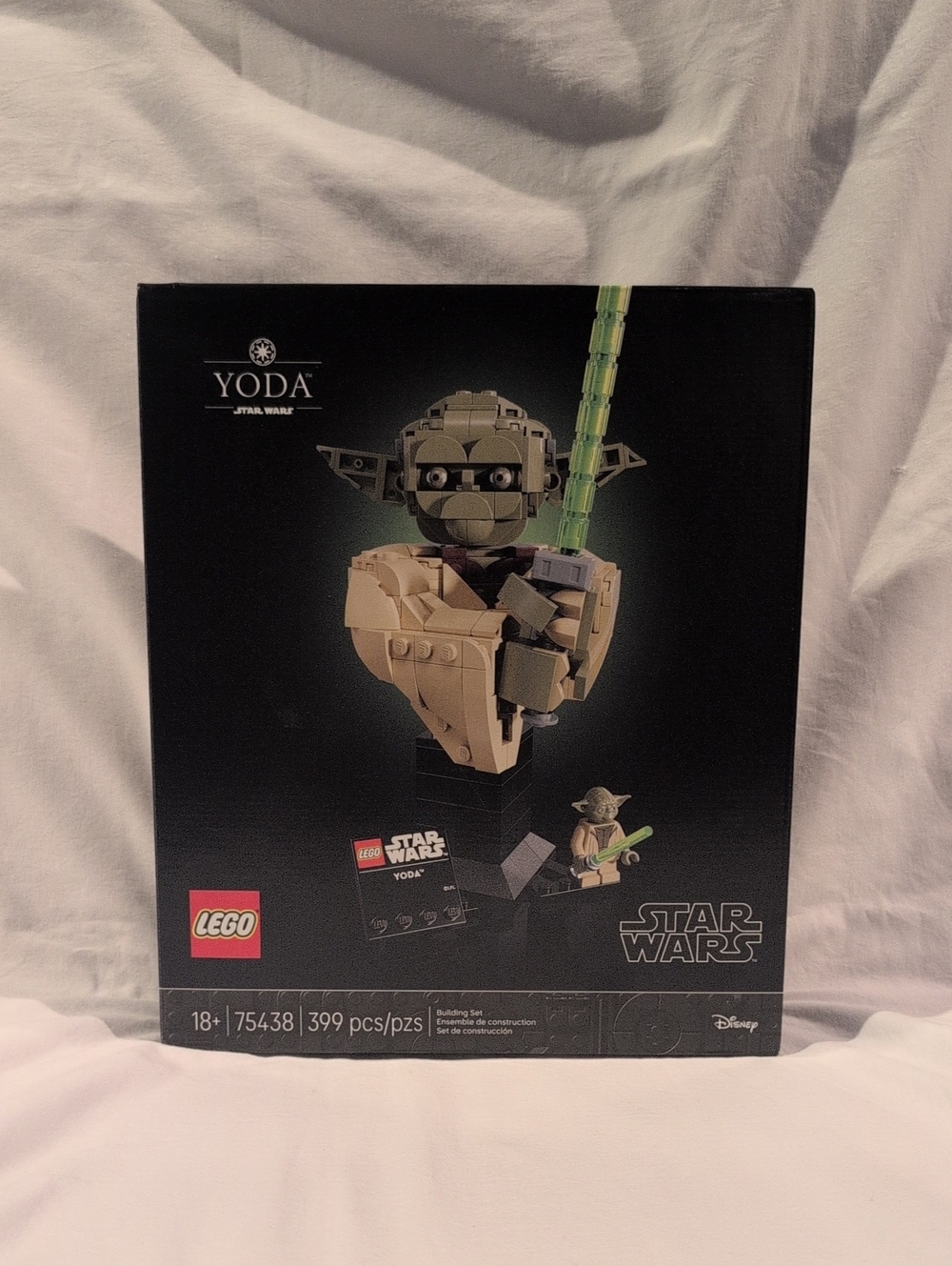 LEGO Star Wars Yoda Bust Model - Green and Tan